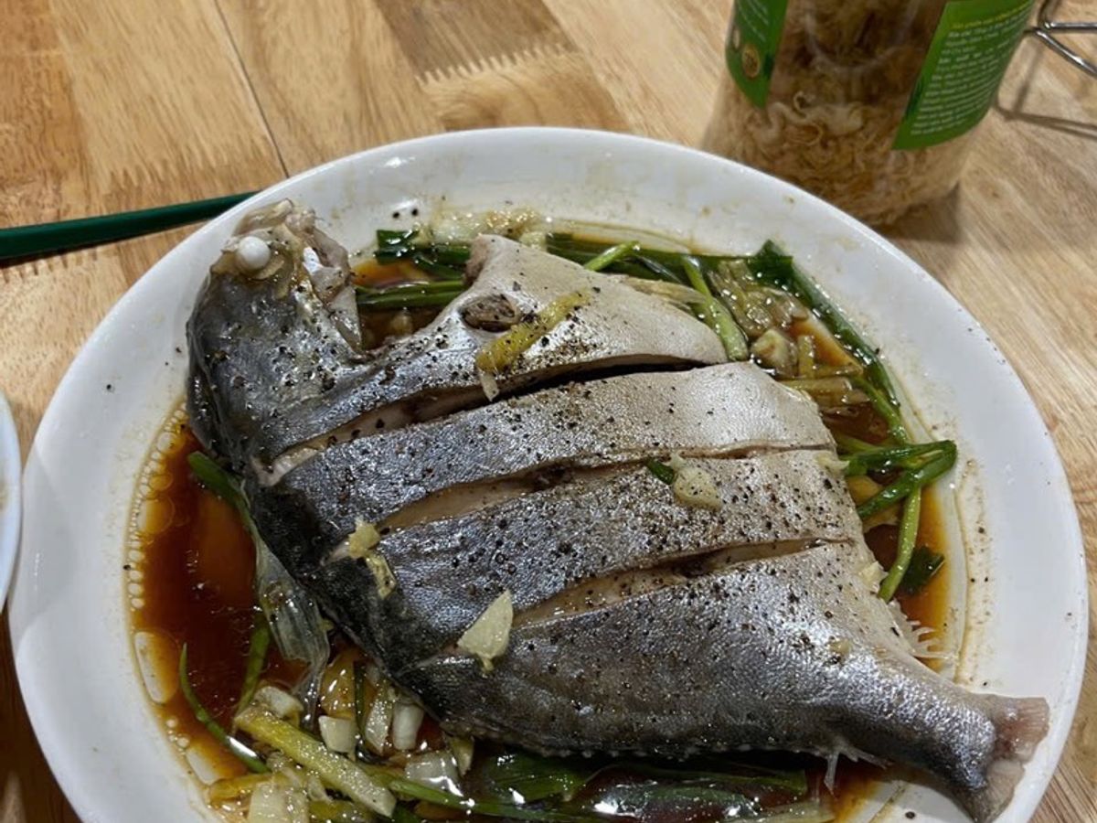 Cá chim hấp xì dầu