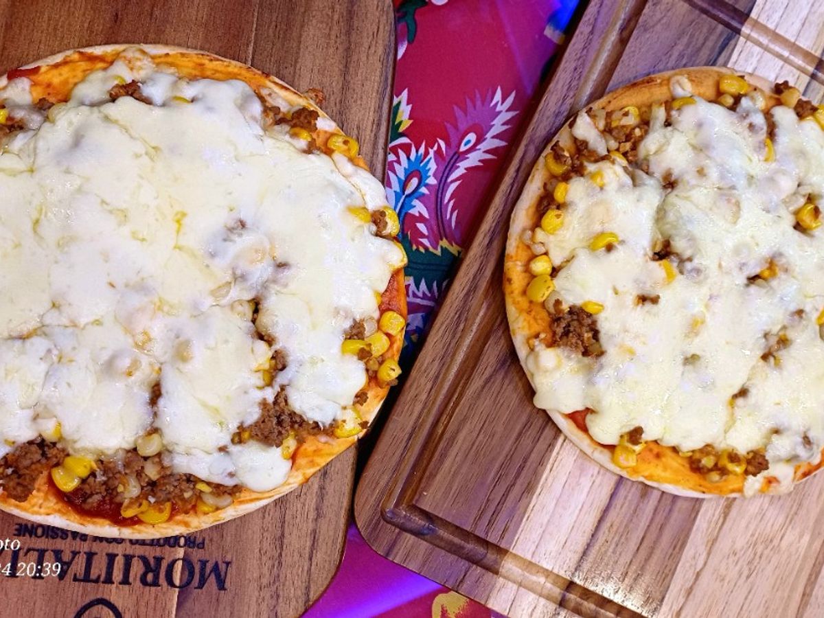 Pizza bò ngô