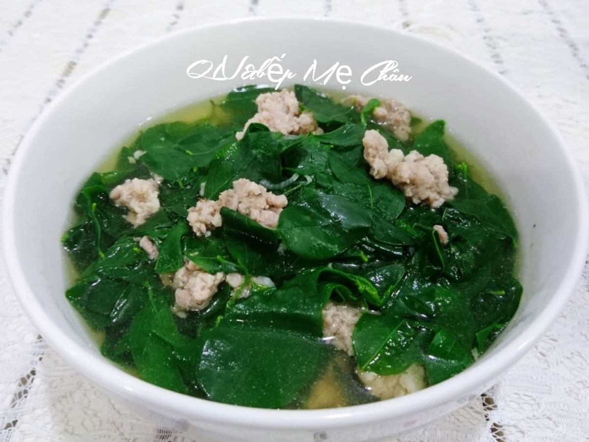 Canh rau ngót nấu thịt băm