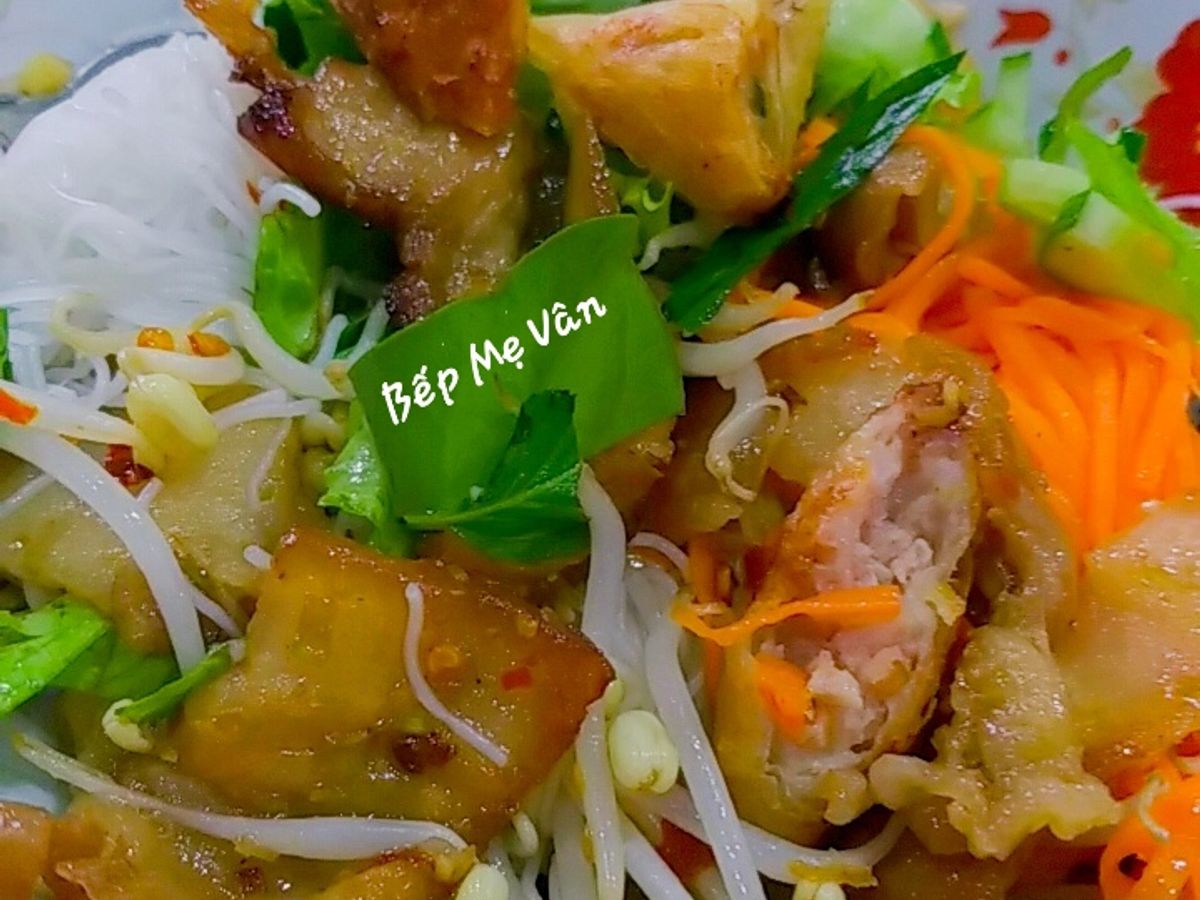 🥗Bún Thịt Nướng Chả Giò Miền Nam🥗