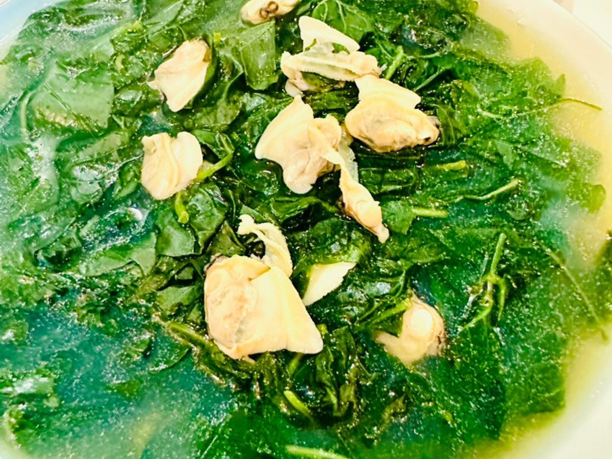 Canh rau ngót Nhật nấu nghêu 🌿