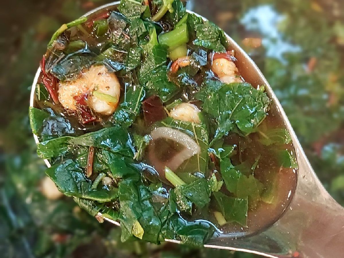 Rau tập tàng nấu tôm