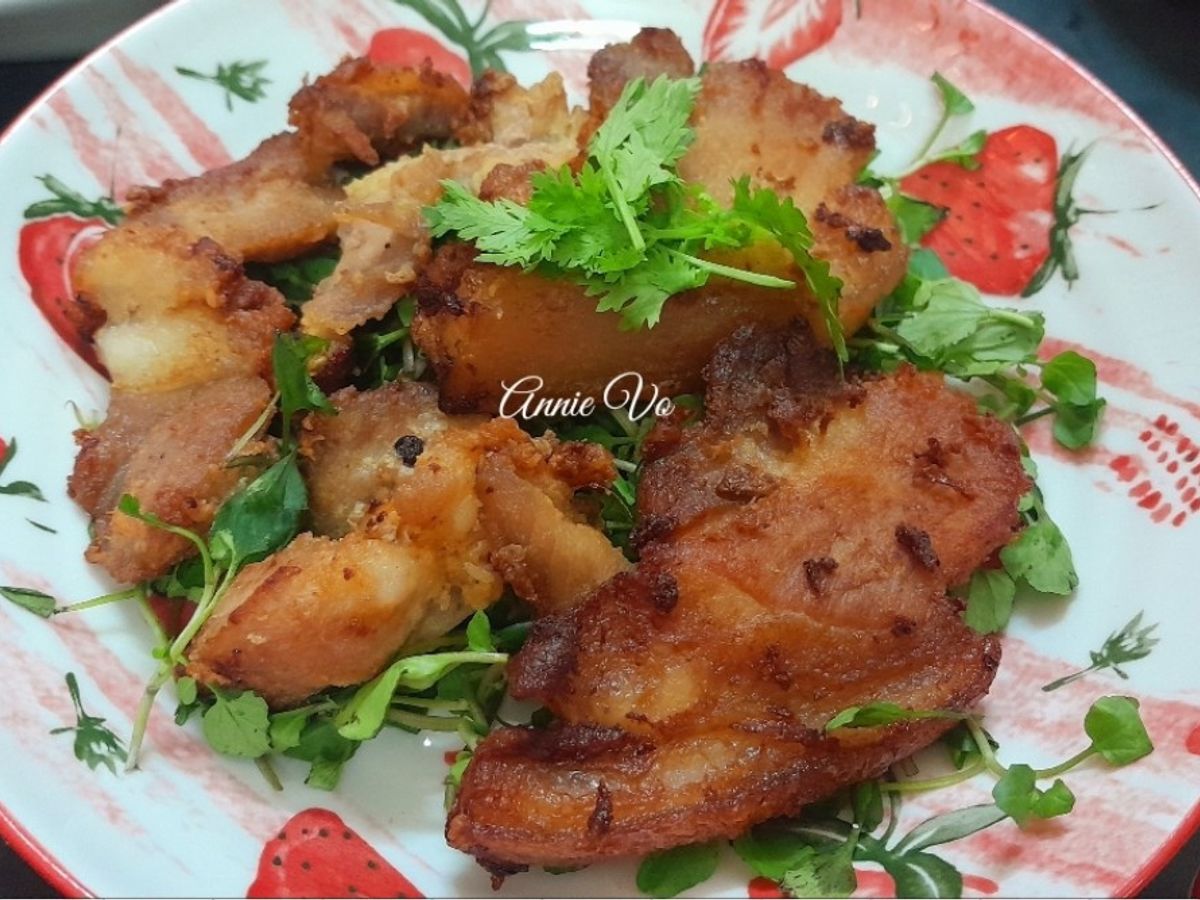 Thịt tẩm bột chiên giòn