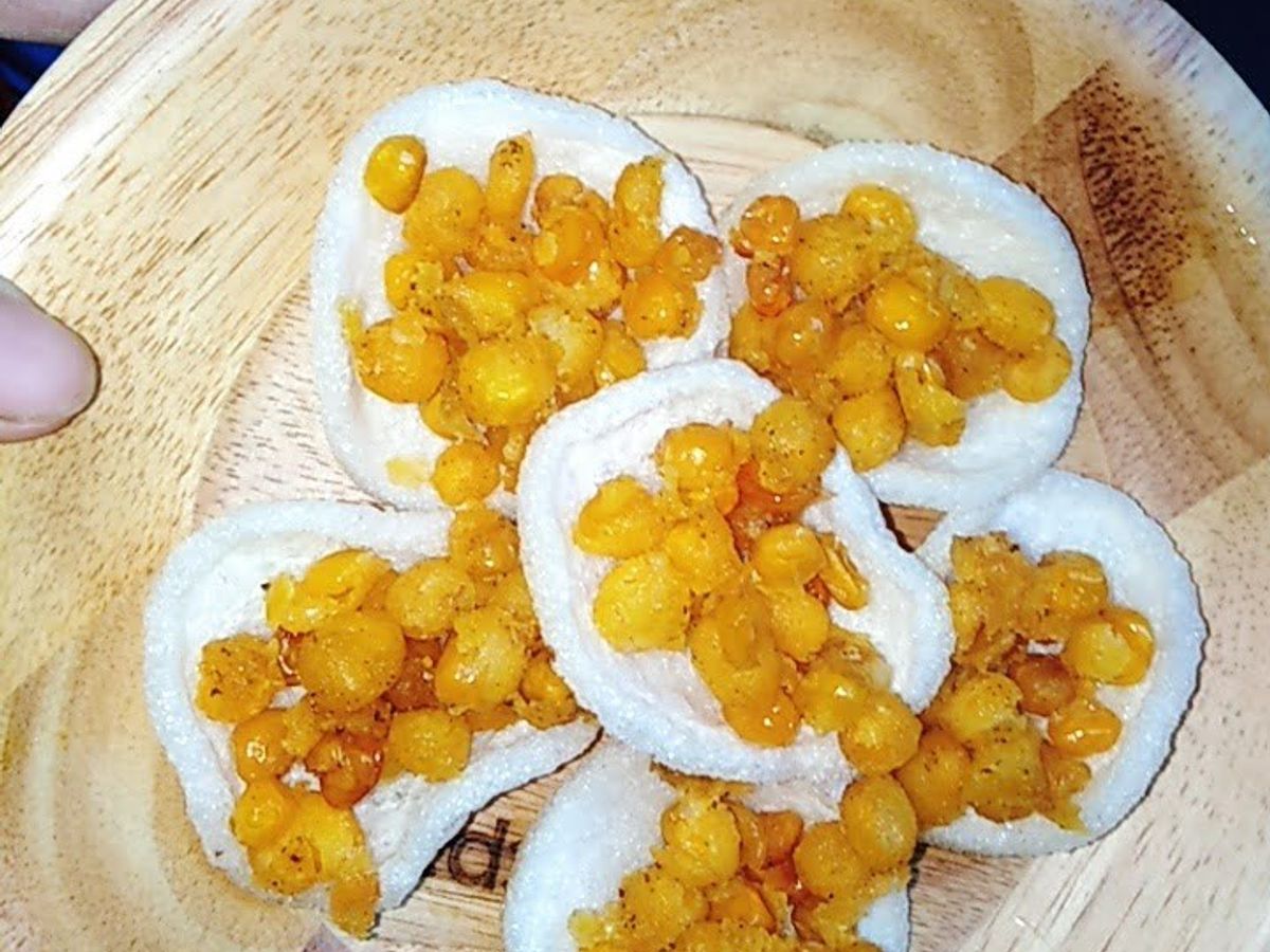 Ngô chiên giòn xúc phồng tôm