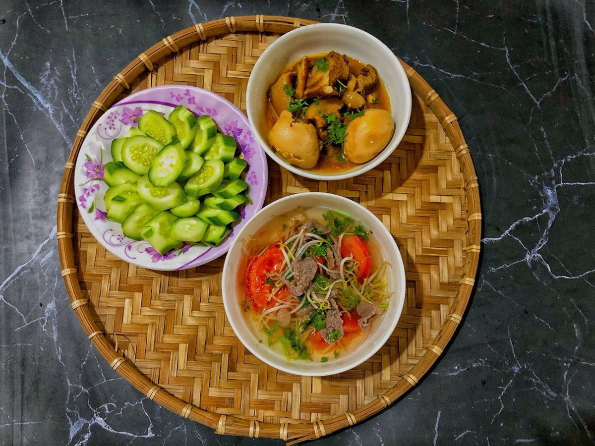 Ăn Bữa Cơm Nhà