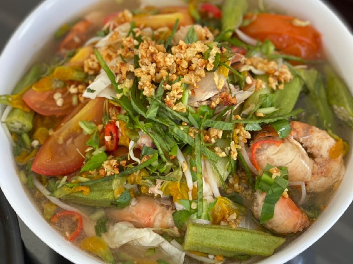 Canh chua tôm