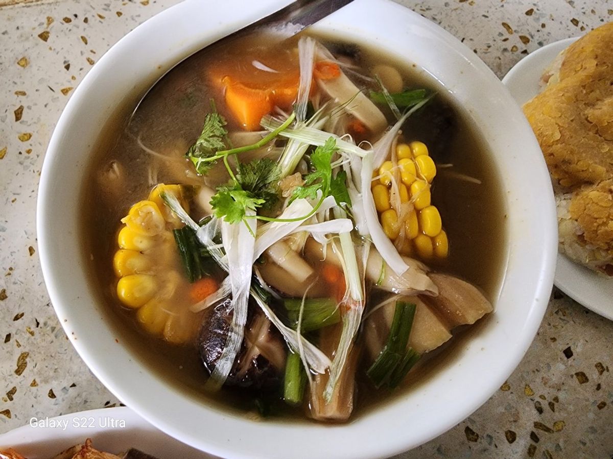 Canh nấm rau củ (canh bổ dưỡng) (món chay)