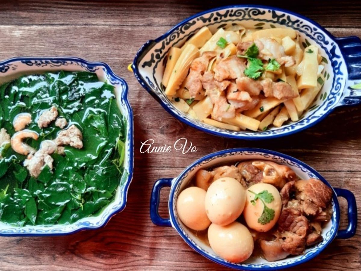 Cơm nhà 3 món quen thuộc