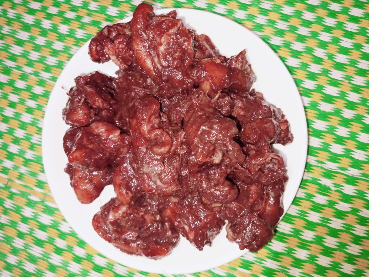 Giò heo nấu giả cầy