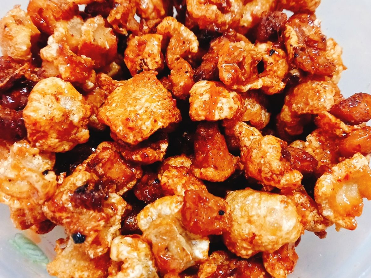 Tốp mỡ da heo chiên giòn