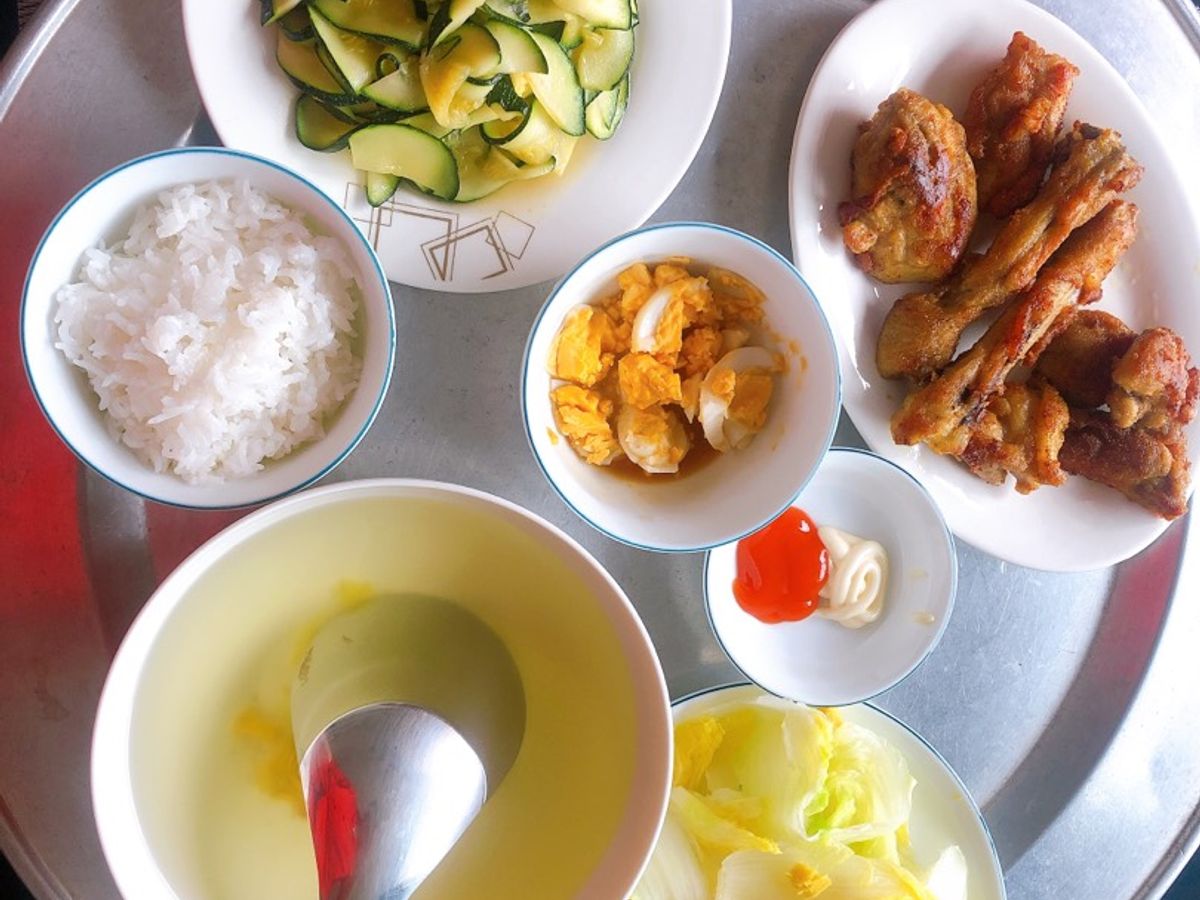 Mâm cơm nhỏ của Trang 50
