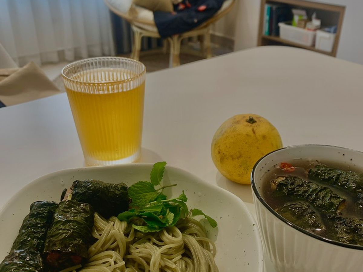 Bún rau củ chả lá lốt