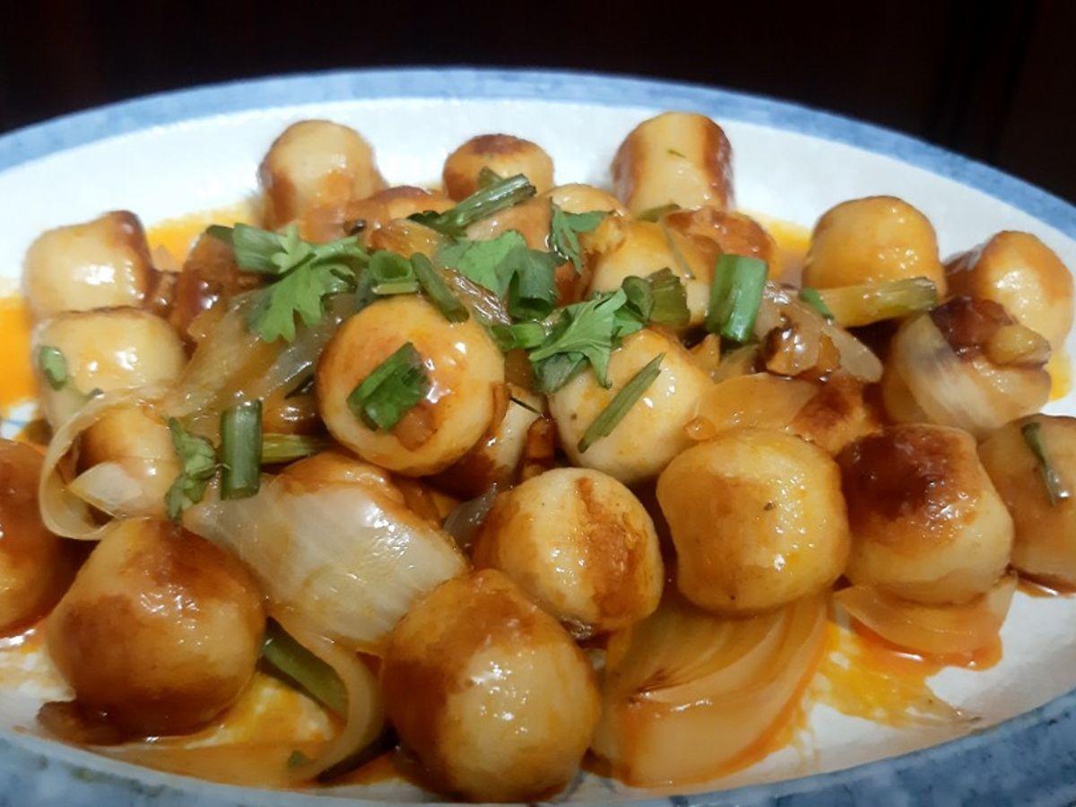 Cá viên chiên nước mắm