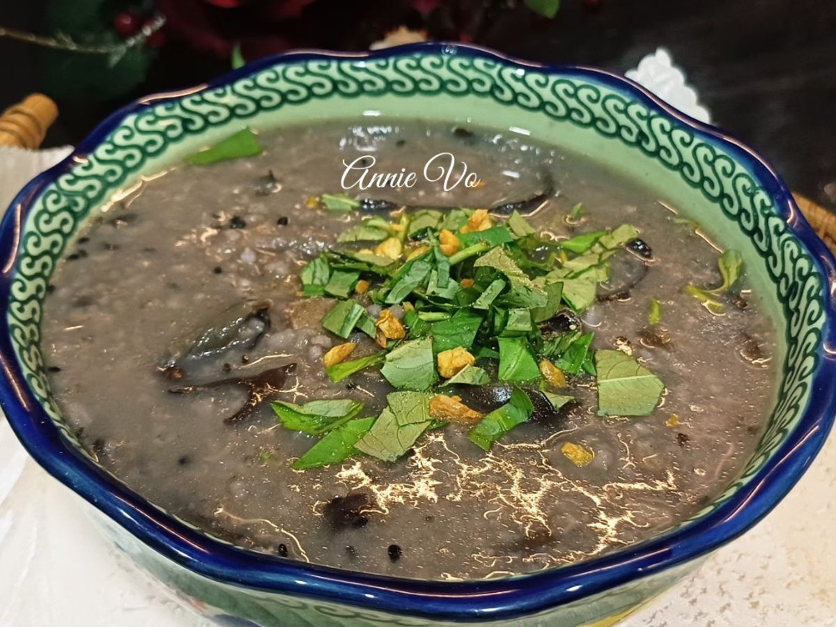 Cháo giò heo đậu đen mộc nhĩ