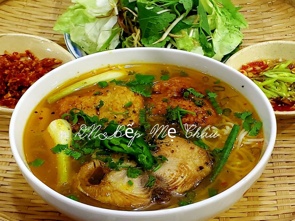 Bún cá ngừ