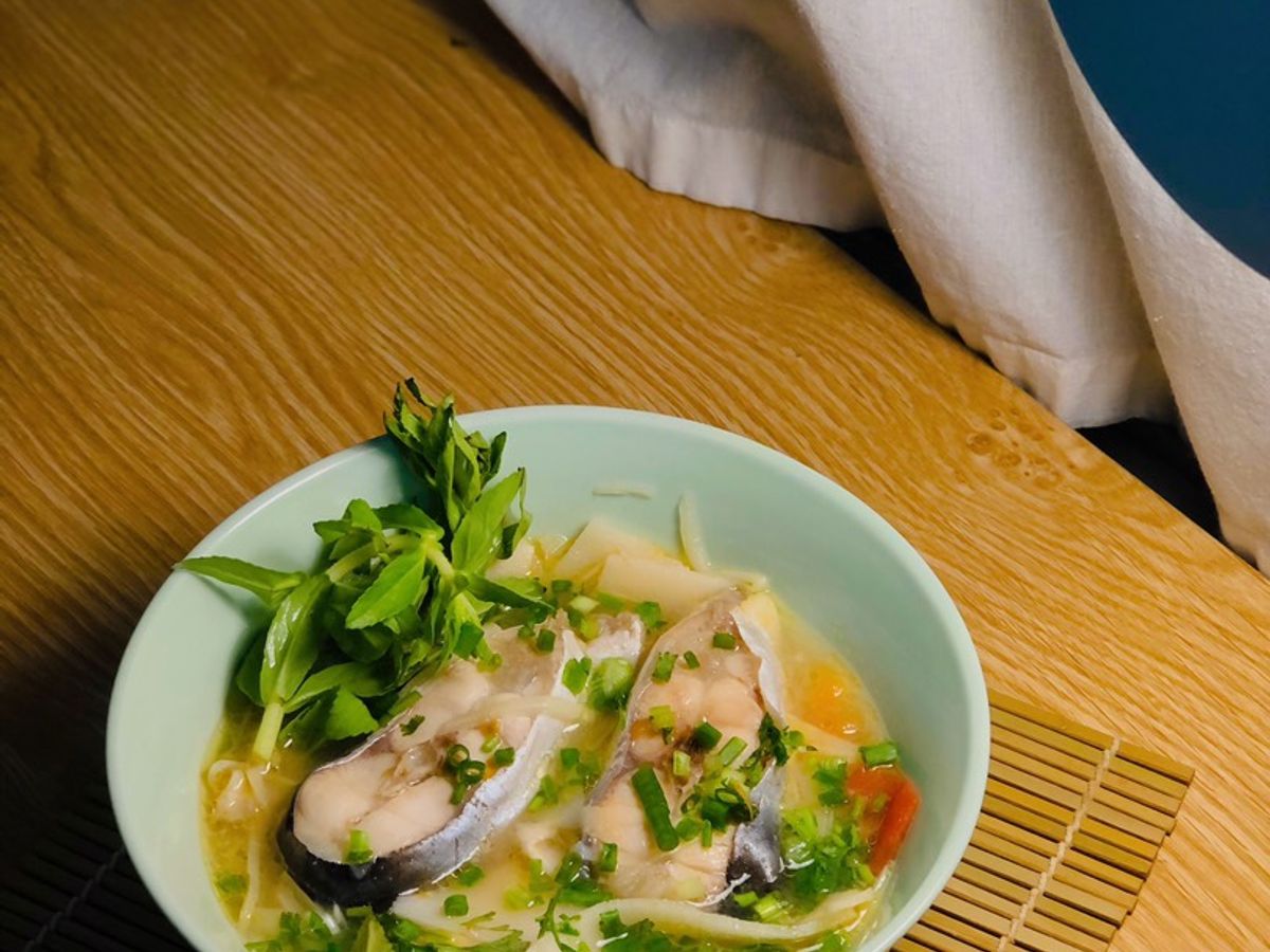 Canh măng cá hú
