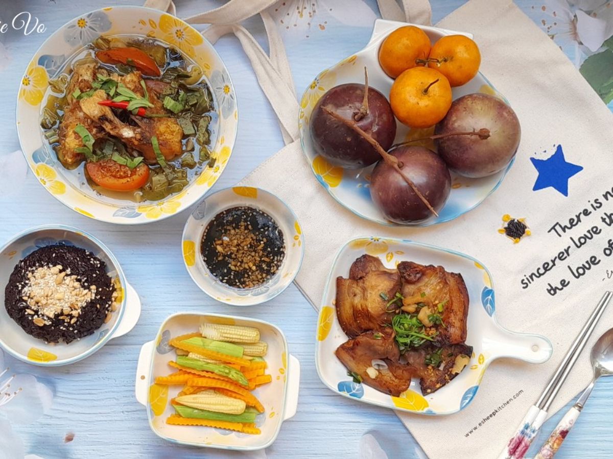 Mâm cơm giải ngán sau Tết