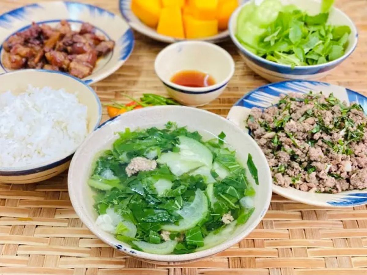 Canh Rau Tập Tàng Nấu Mướp