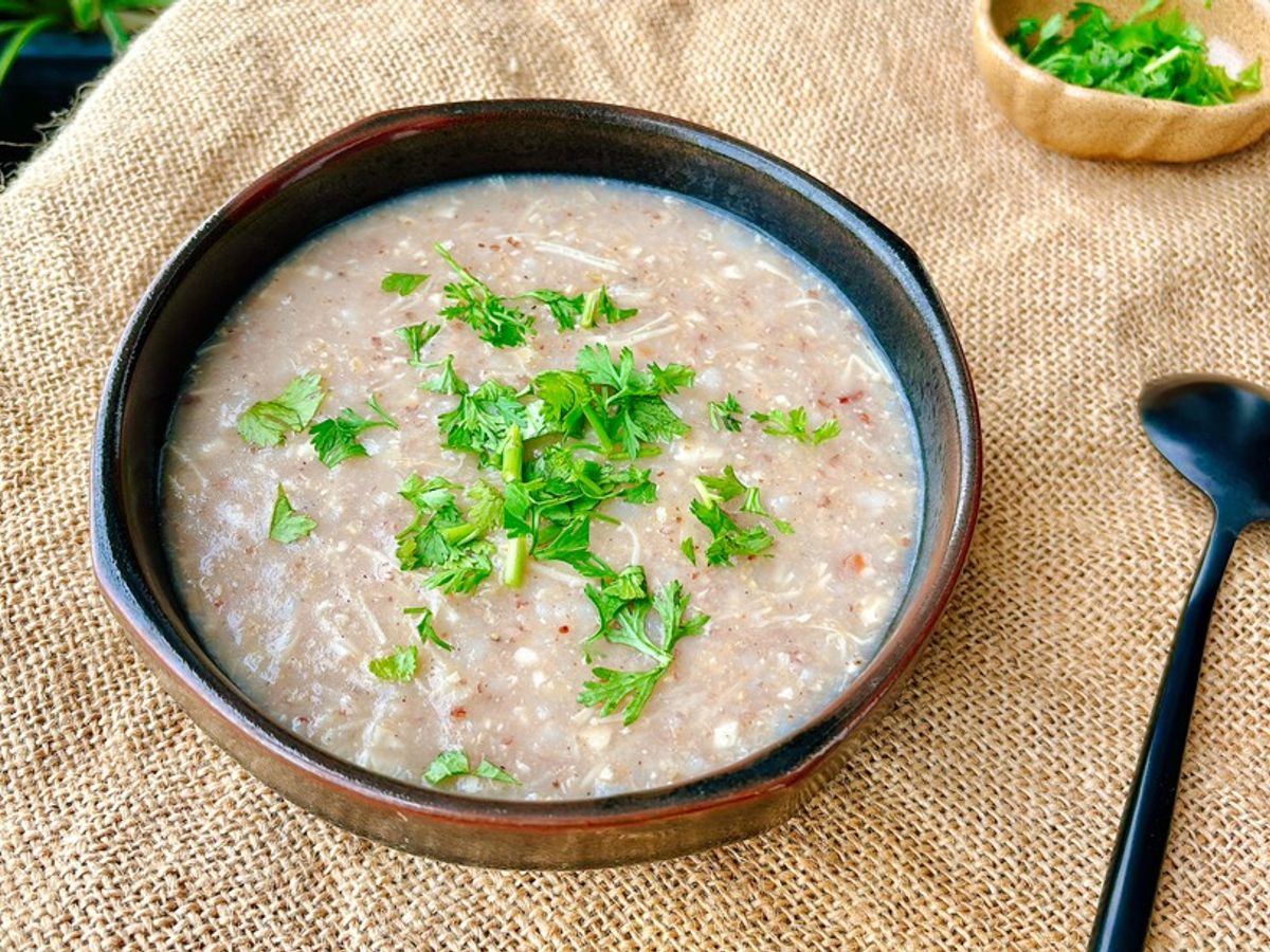 Cháo hạt điều nấm kim