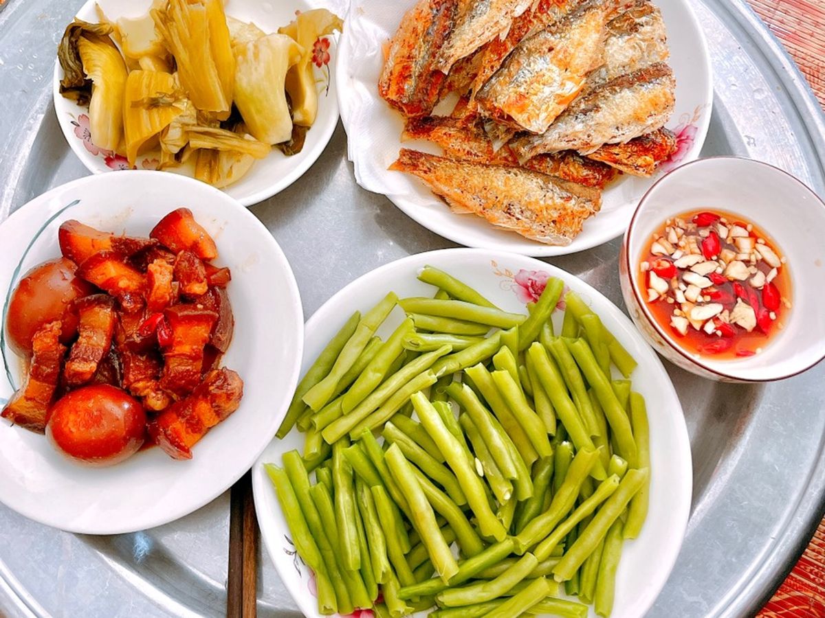 Bữa cơm 100k