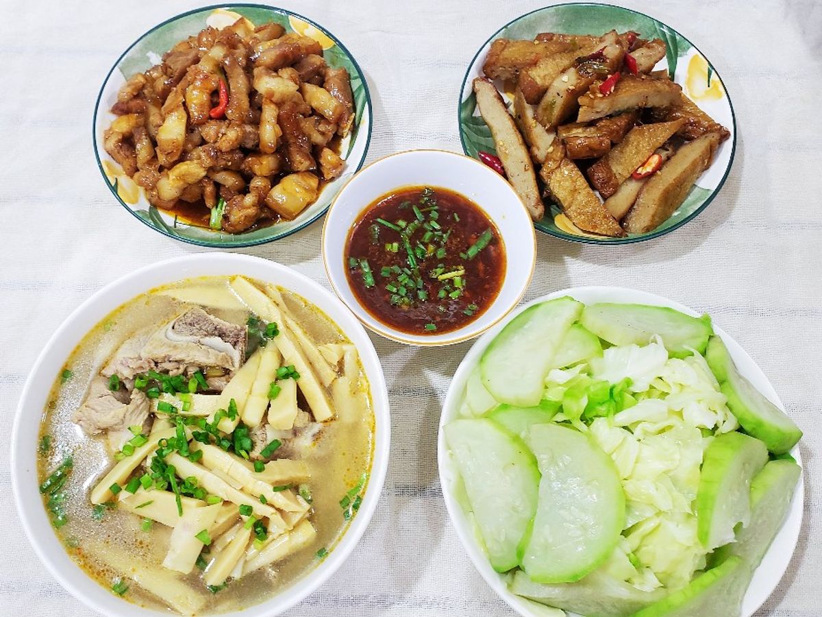 Cơm nhà 19