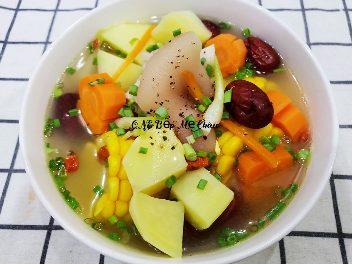 Canh súp giò heo