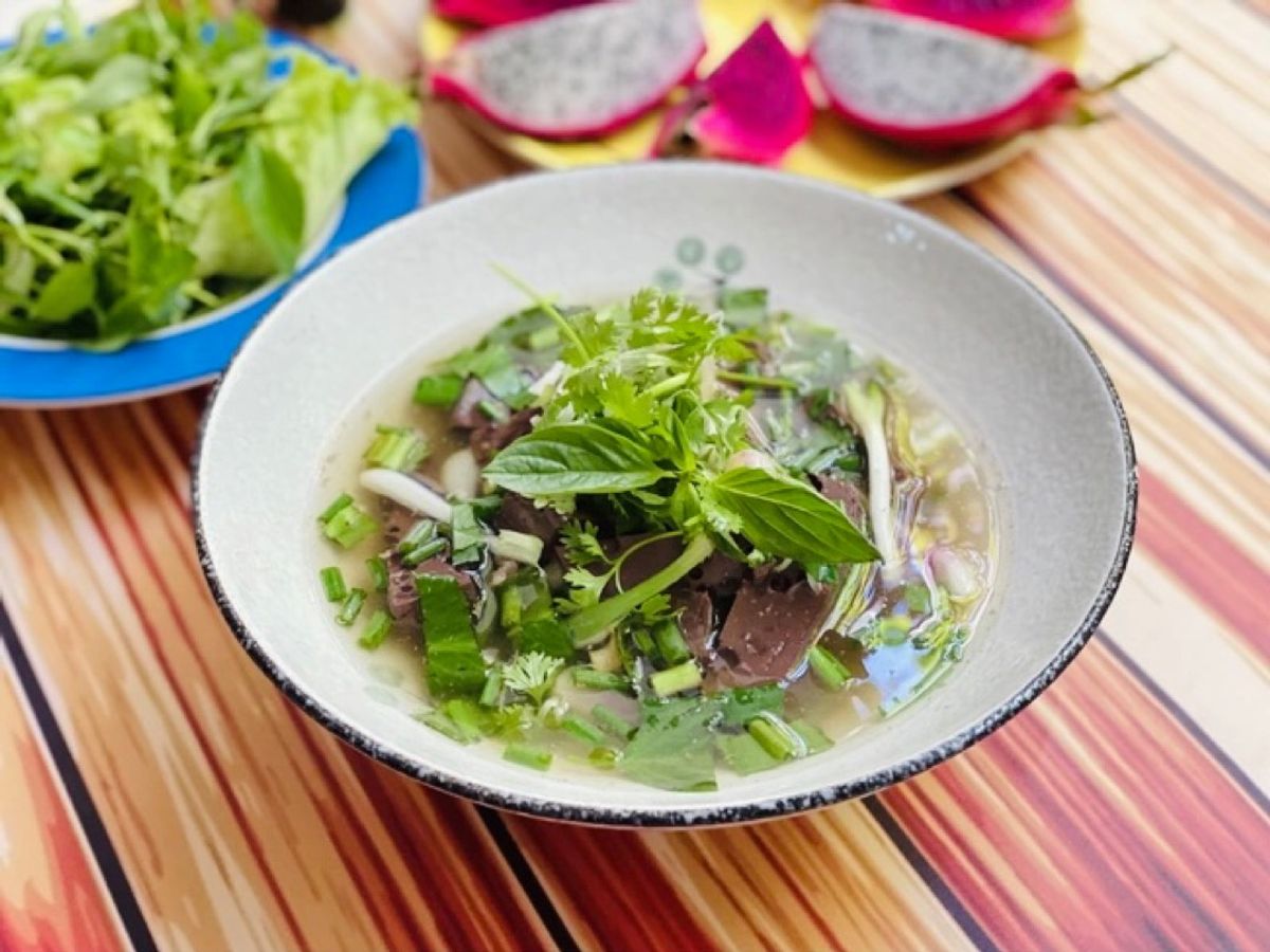 Súp Huyết Bò