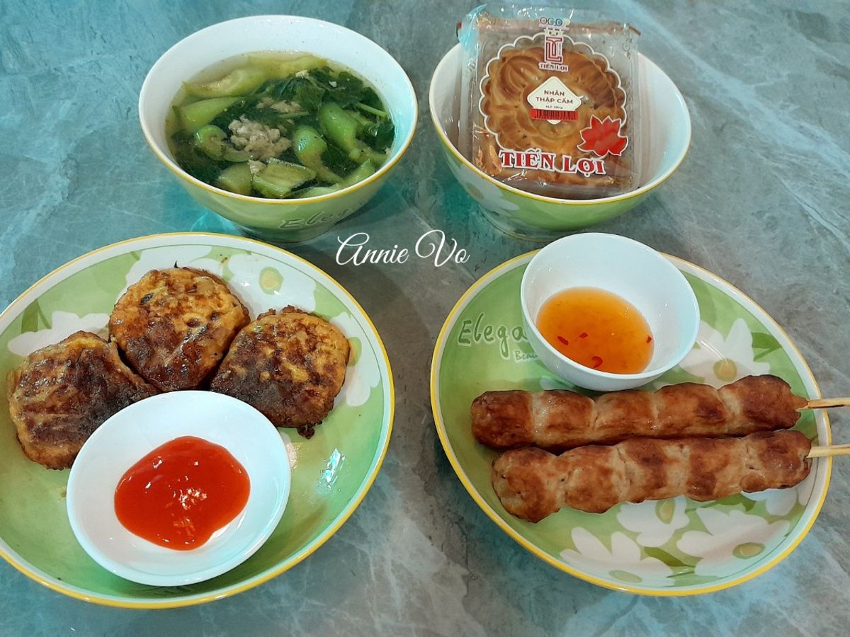Cơm nhà mình