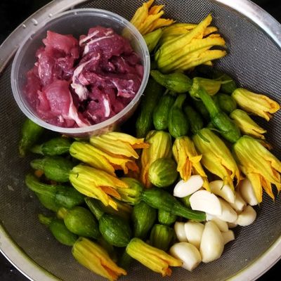 Bước 1