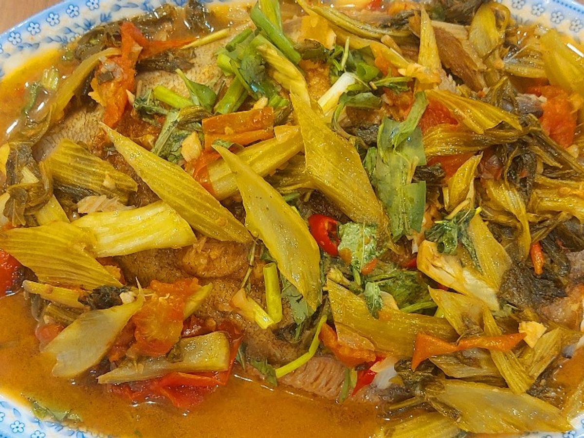Cá chim om dưa