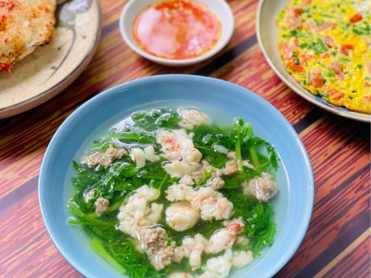 Canh Rau Cải Đuôi Phụng Nấu Tôm Thịt