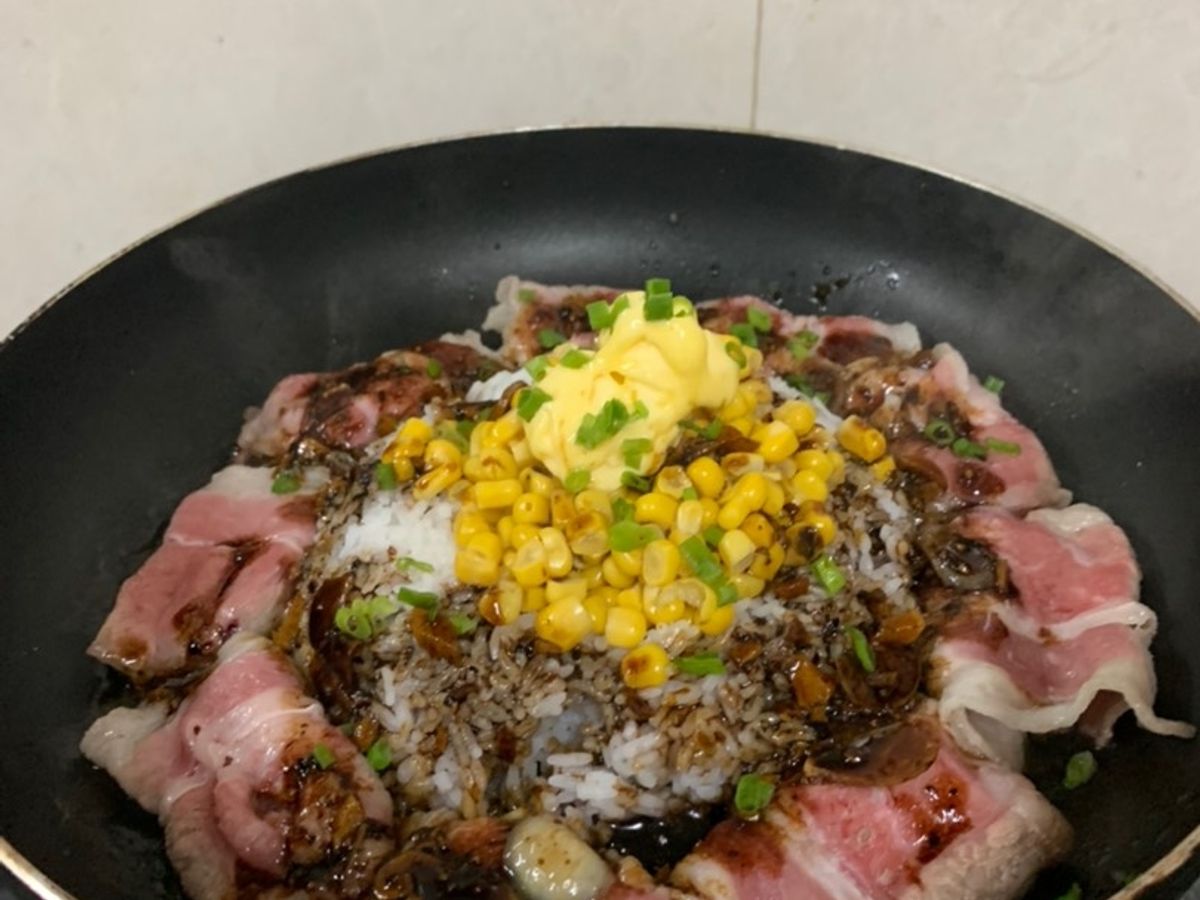 Cơm bò xì xèo