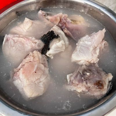 Bước 1