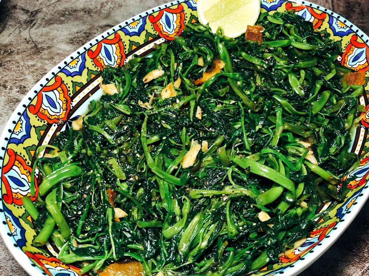 Rau Muống Xào Tỏi 🧄