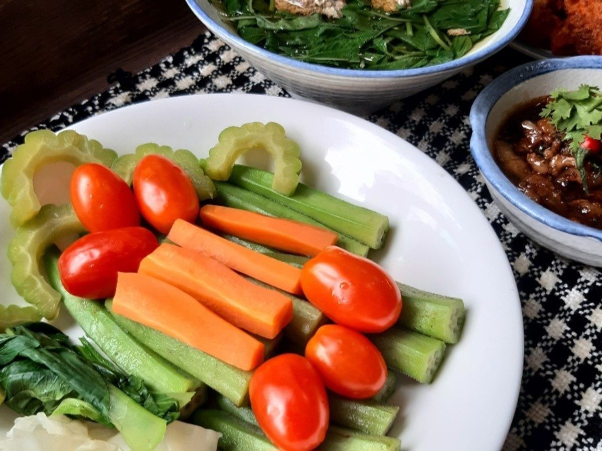Rau củ luộc chấm kho quẹt