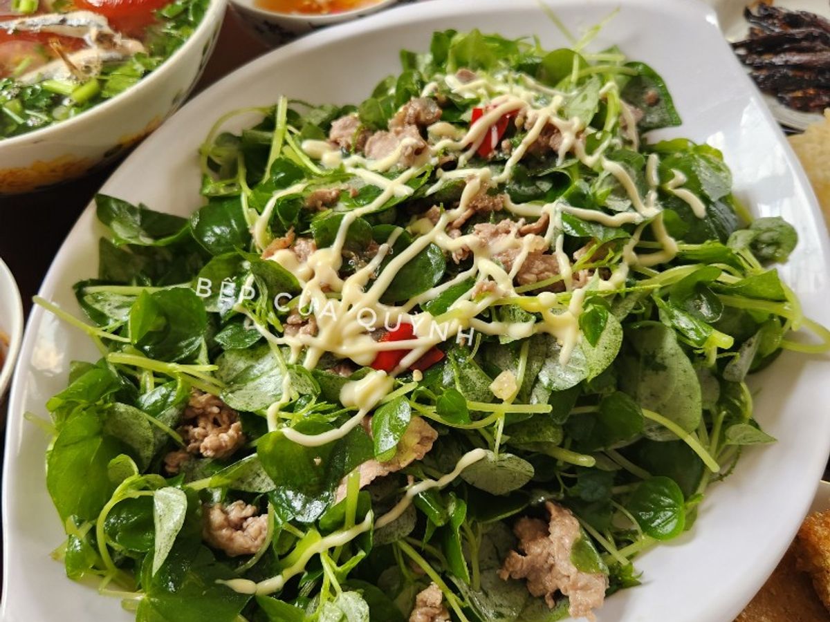 Rau càng cua trộn bò