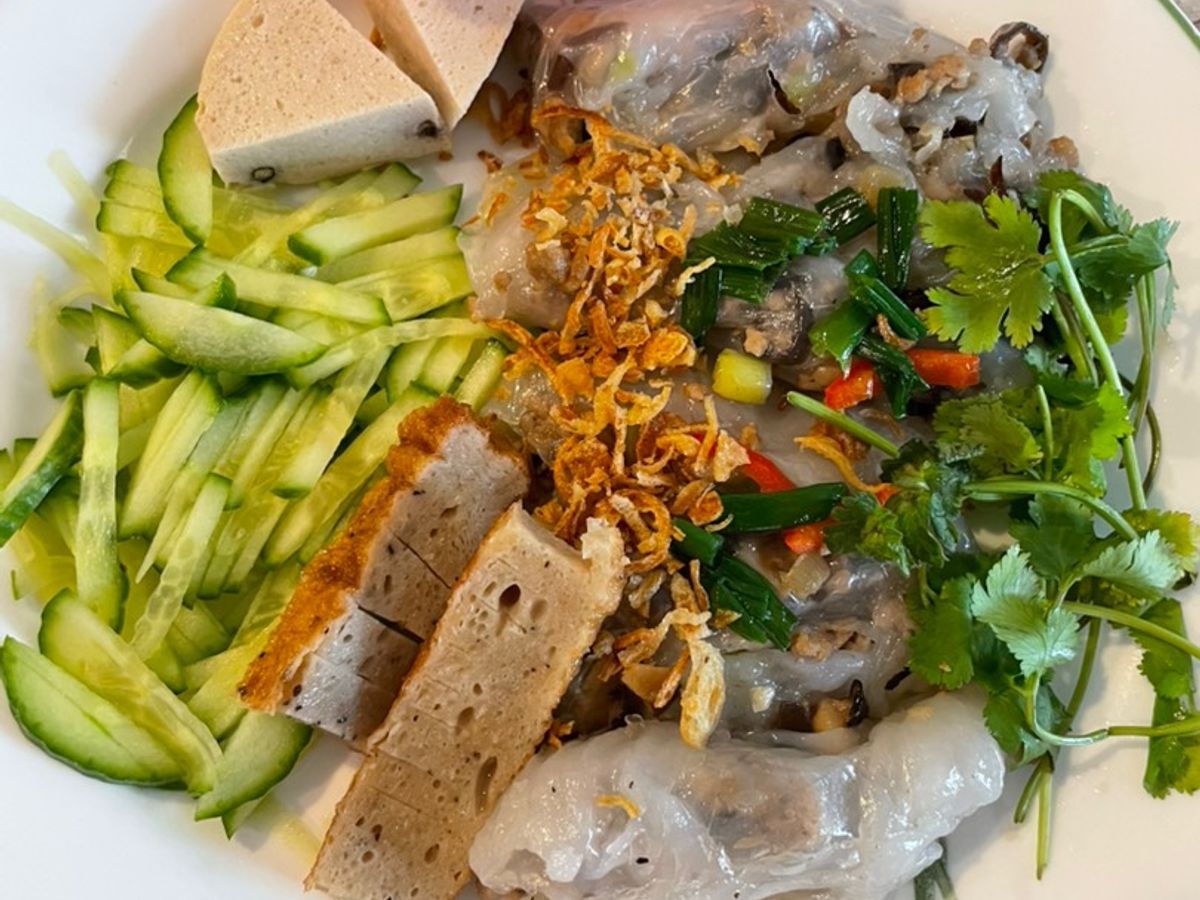 Bánh cuốn nhân thịt