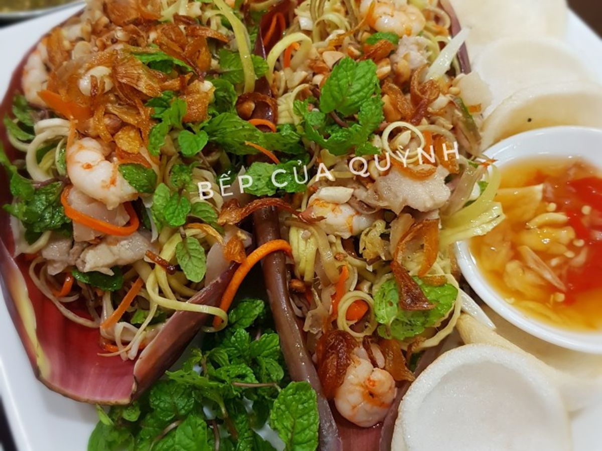 Hoa chuối trộn tôm thịt