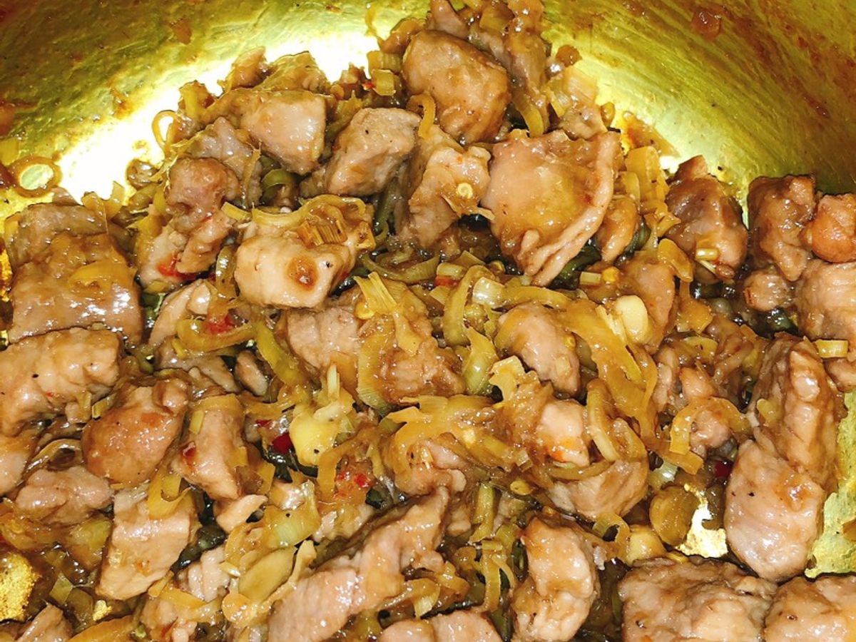 Thịt kho mắm ruốc