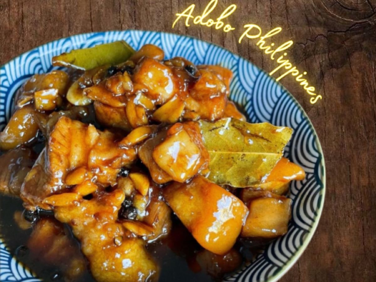 Adobo - thịt kho kiểu Philippines