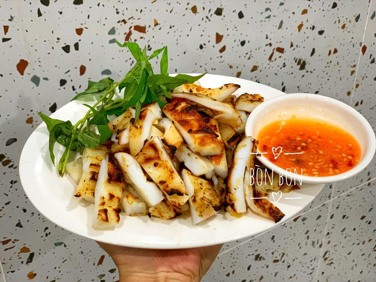 Mực Một Nắng Nướng Sa Tế