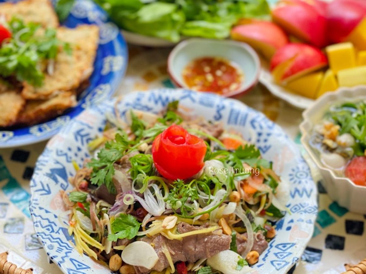 Gỏi Thịt Bò Hoa Chuối