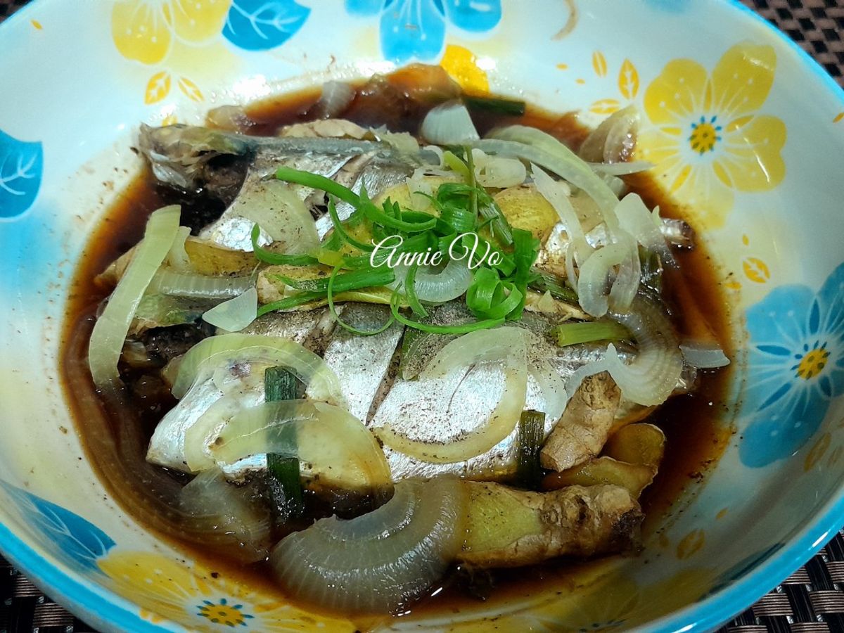 Cá hấp nước tương