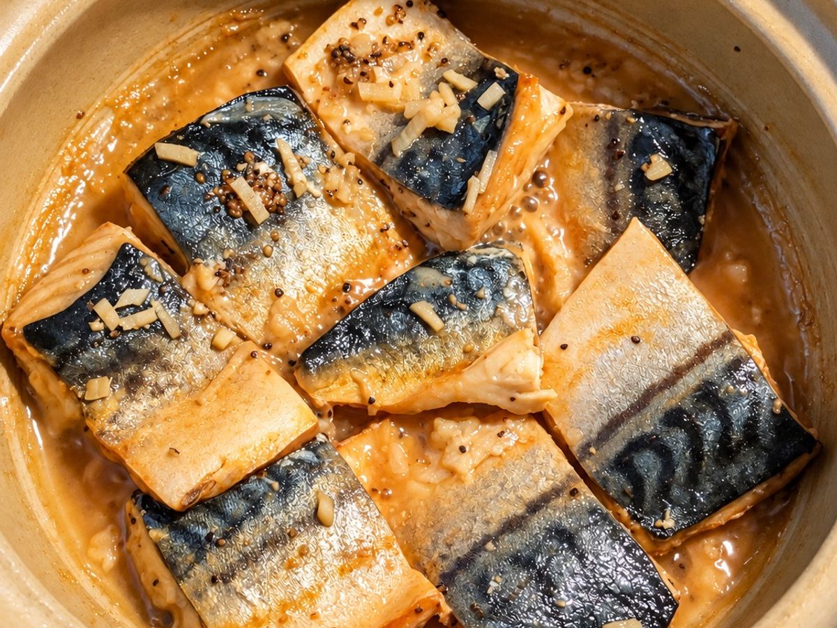 Cá Saba Kho Tiêu Bằng Nồi Đất