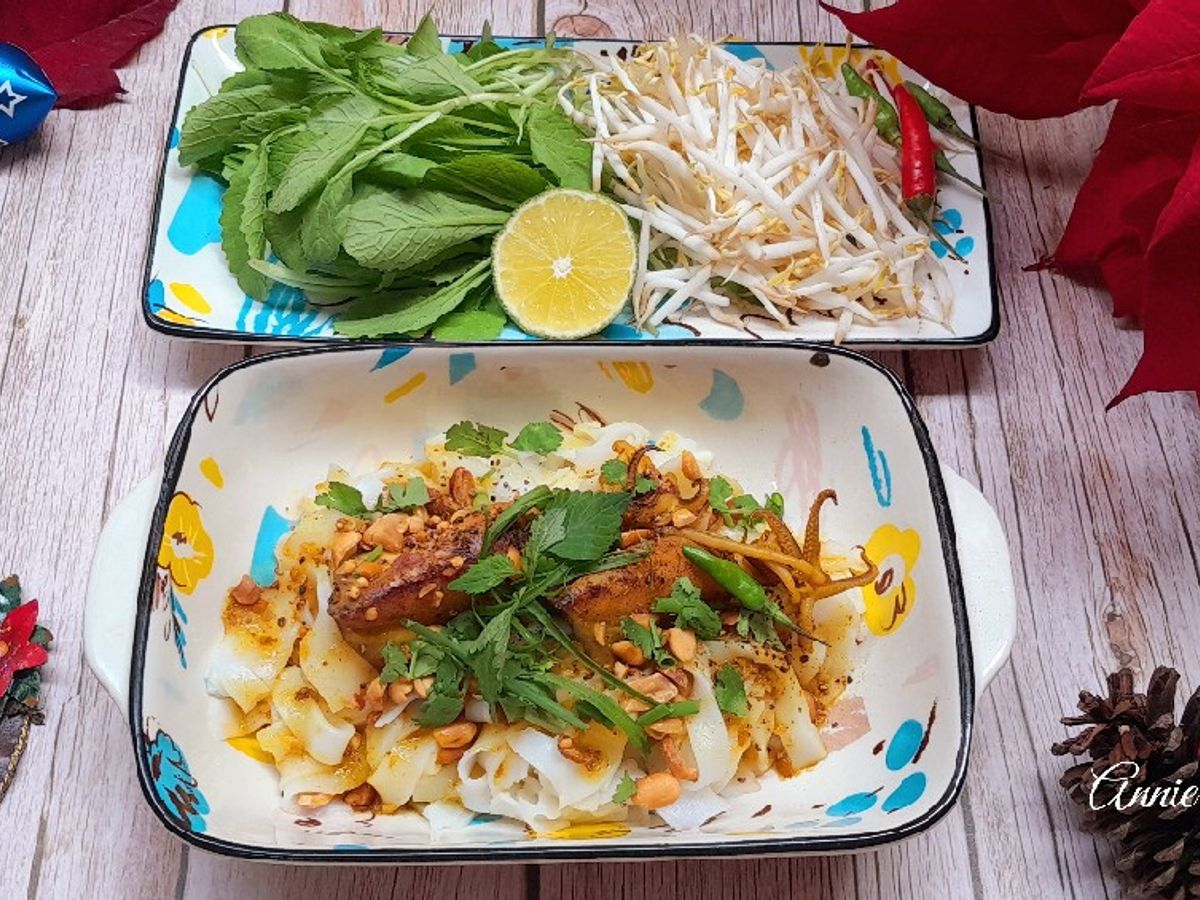 Mì Quảng mực