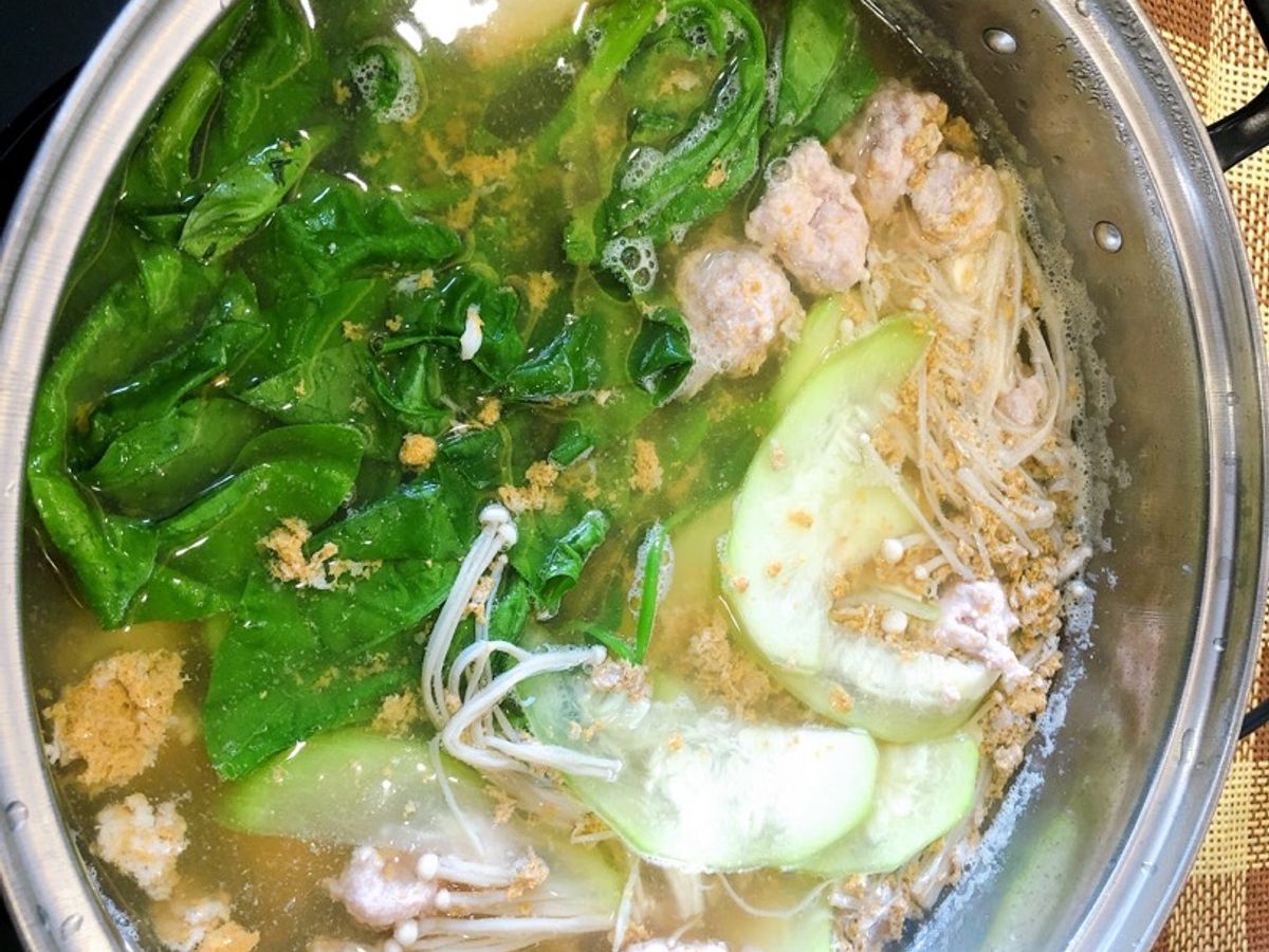 Lẩu tôm cua nấu mướp (siêu ngon) - mâm cơm nhỏ của Trang 47