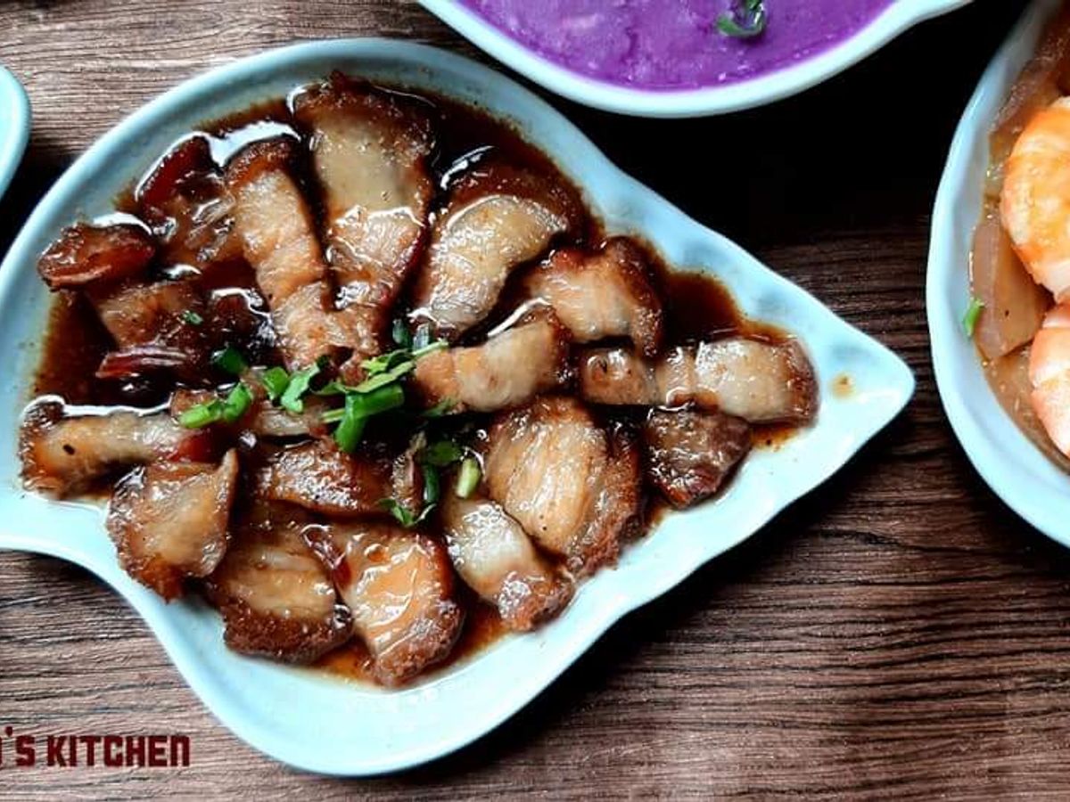 Heo quay kho nước tương