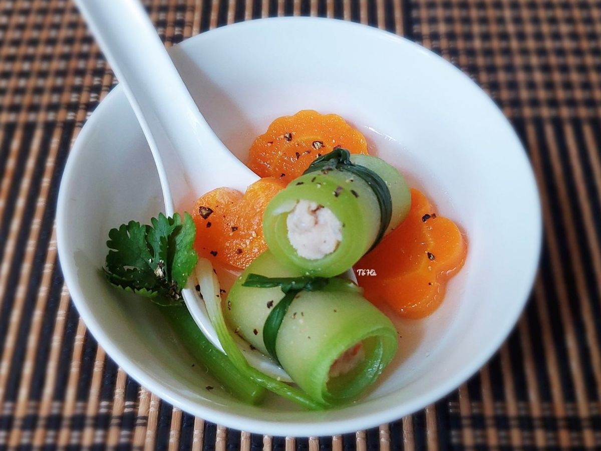 Canh BÍ ĐAO cuộn tôm thịt