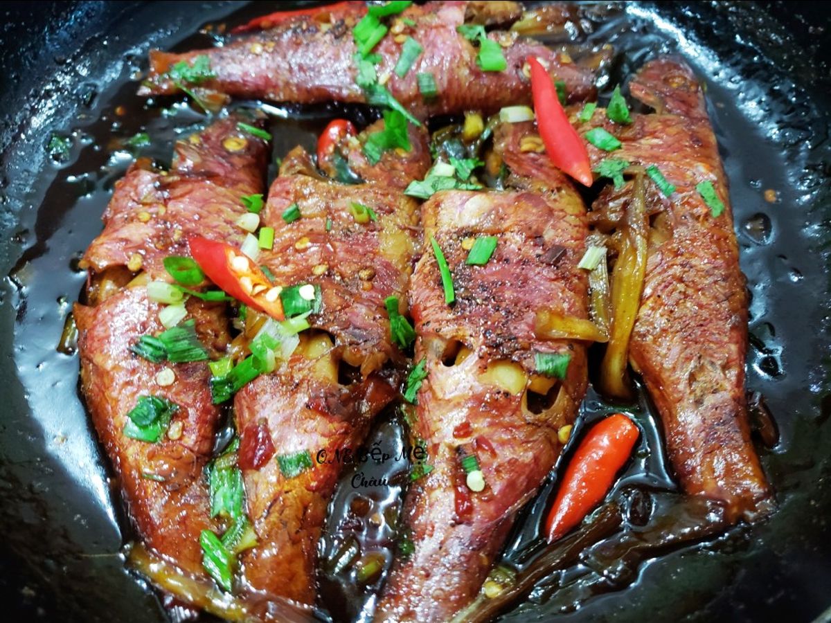 Cá phèn kho keo