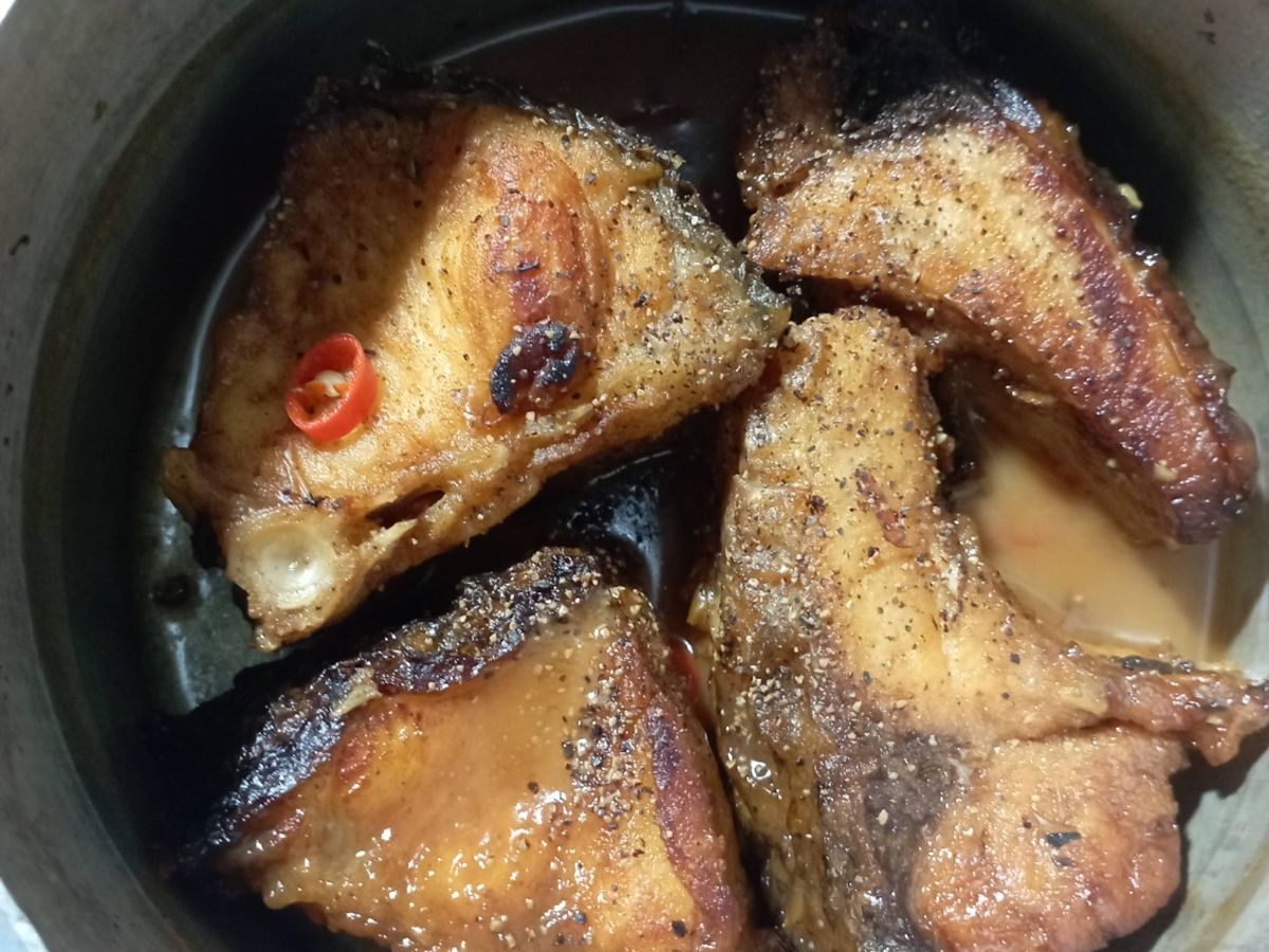 Cá kho mắm ớt